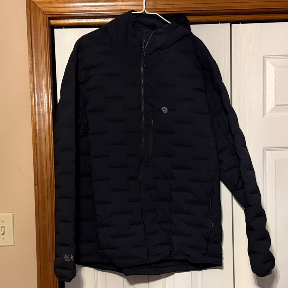 Mountain Hardwear Men’s Stretch Down Black Puffer Jacket